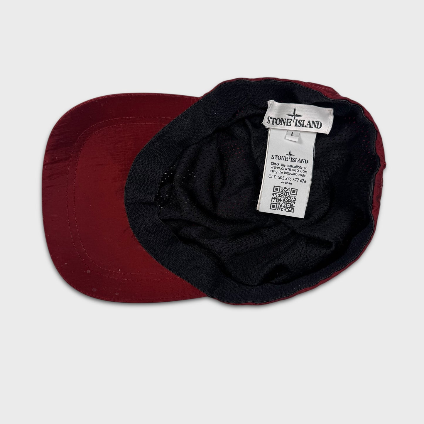 Stone Island Red Nylon Metal Cap L
