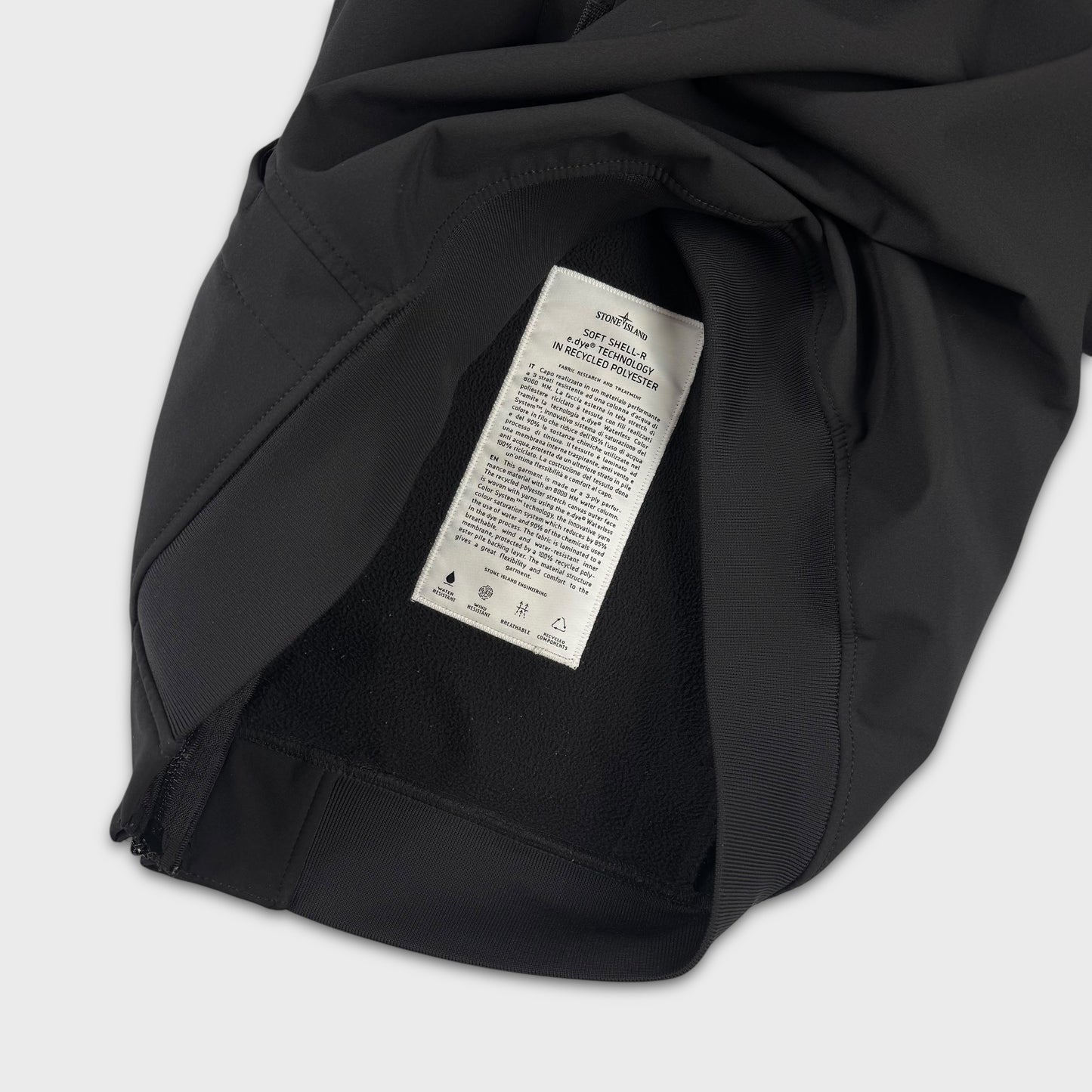Stone Island e-Dye Soft Shell Jacket L