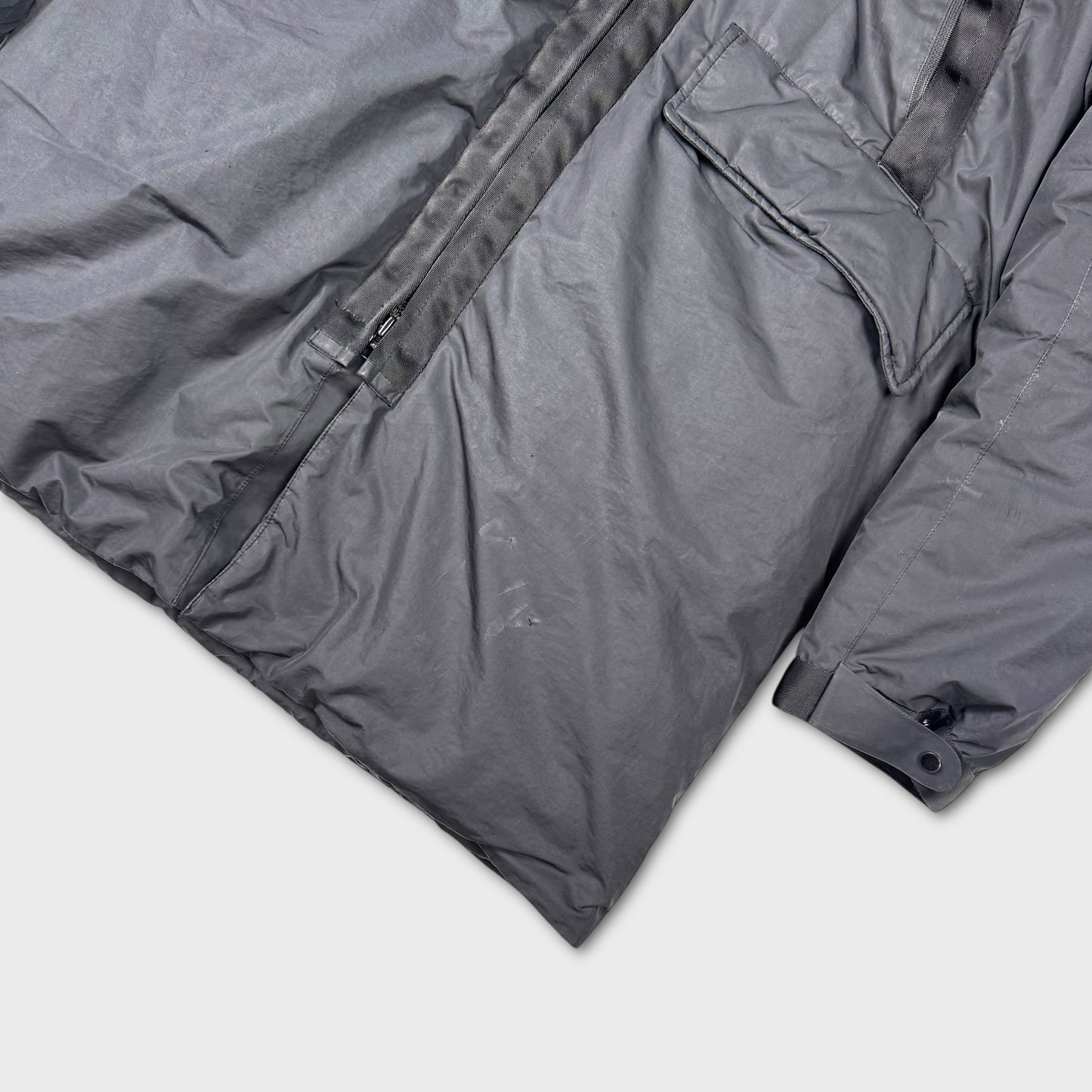 CP Company Black Micro-M Weather-Resistant Padded Parka Jacket L