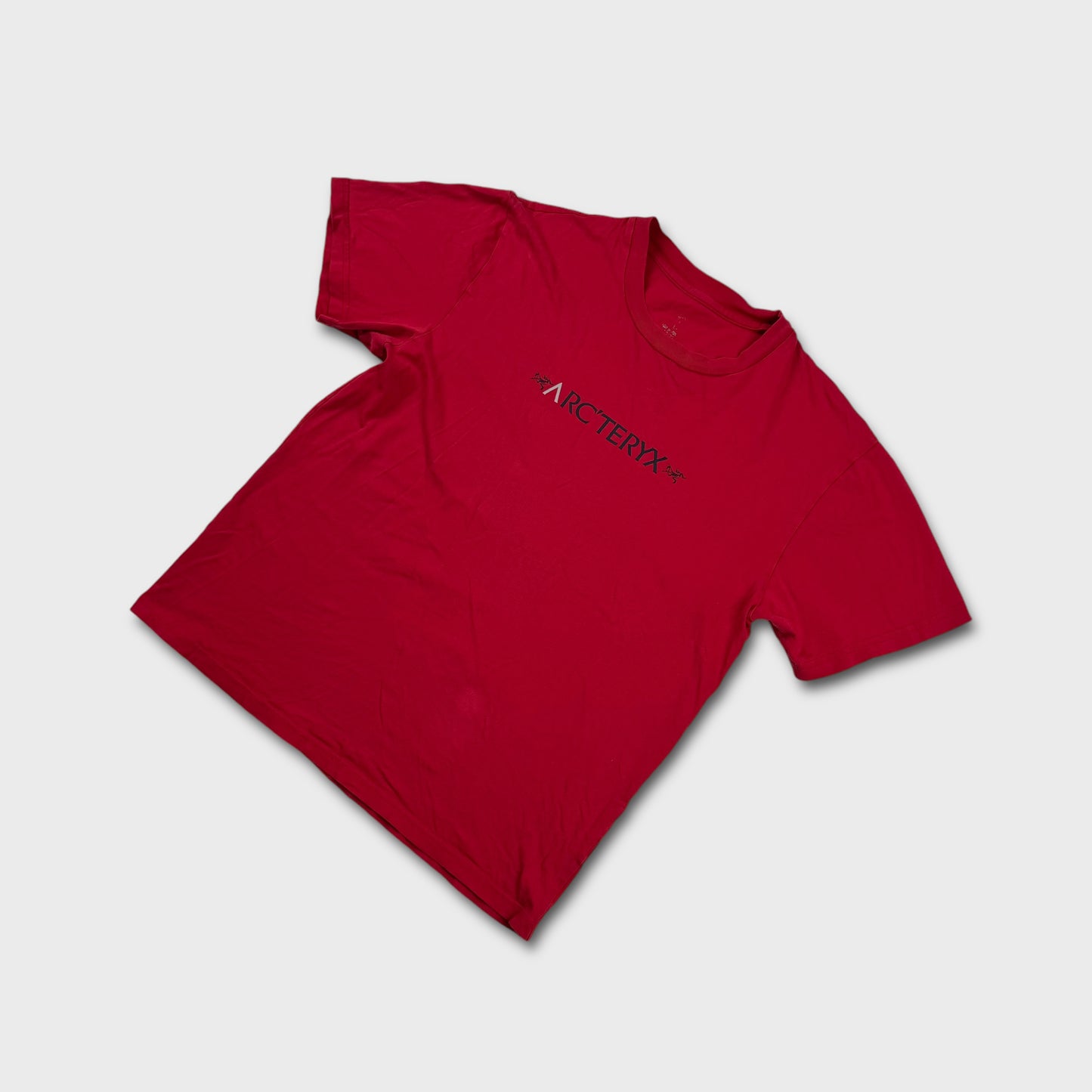 Arc’teryx Red Graphic Logo T-Shirt XS/S