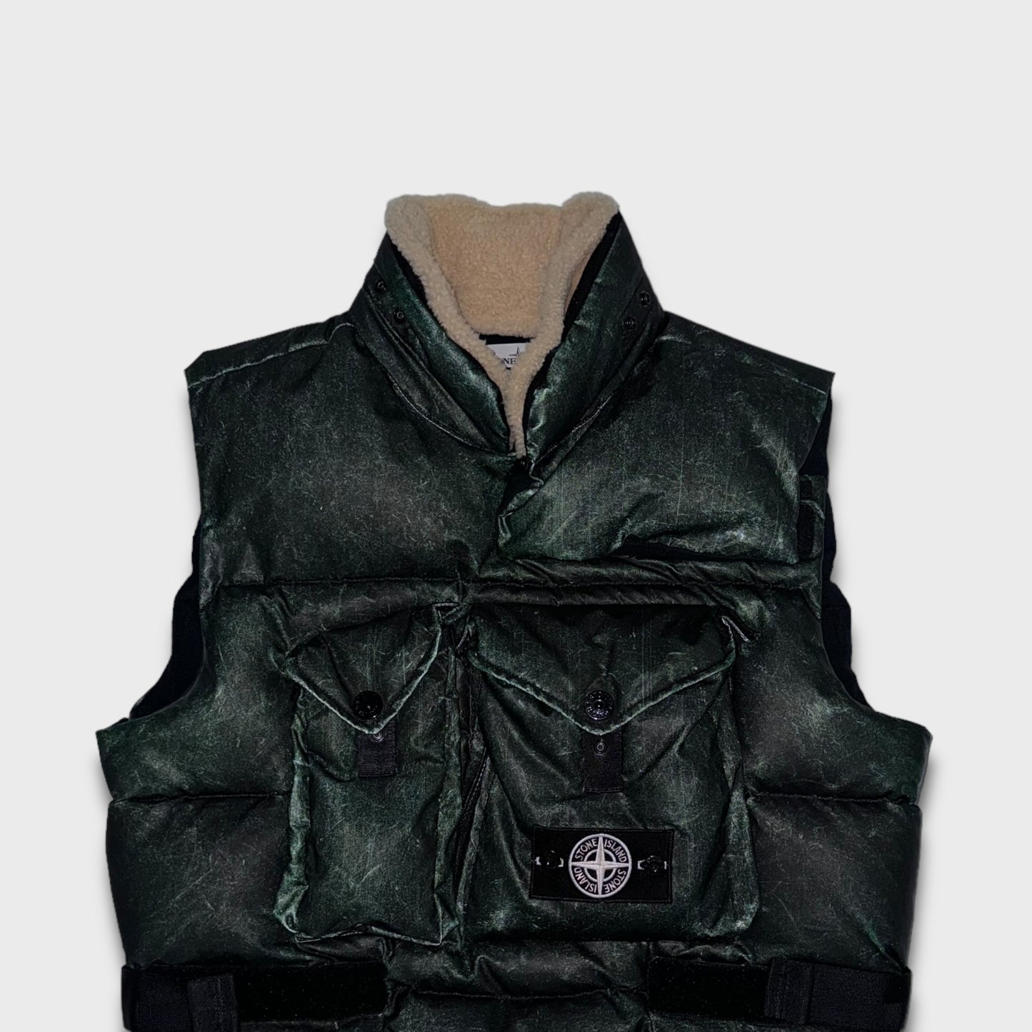 Stone Island ‘Hidden Reflective’ Special Process Gilet L