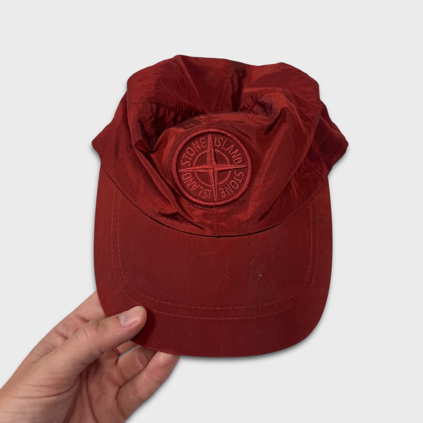 Stone Island Red Nylon Metal Cap L
