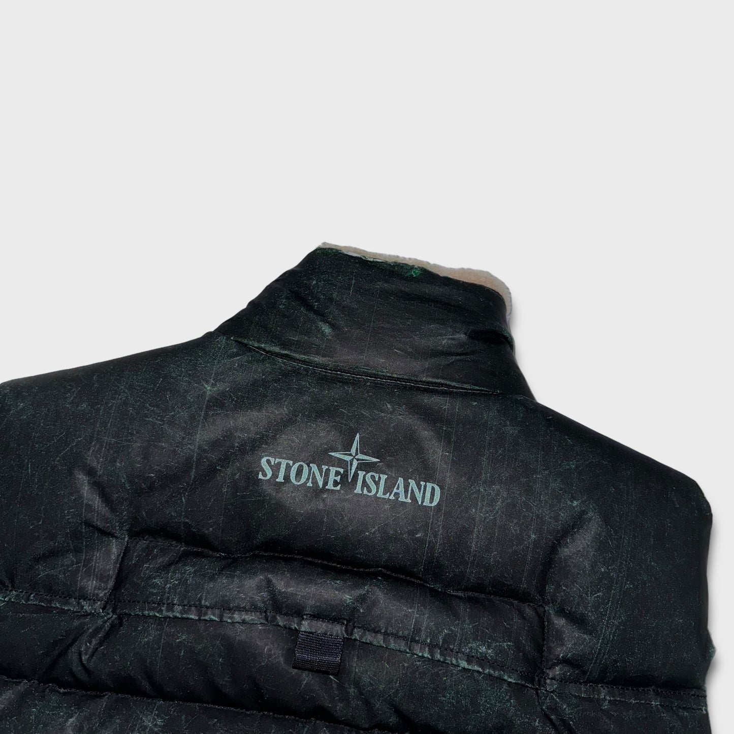 Stone Island ‘Hidden Reflective’ Special Process Gilet L