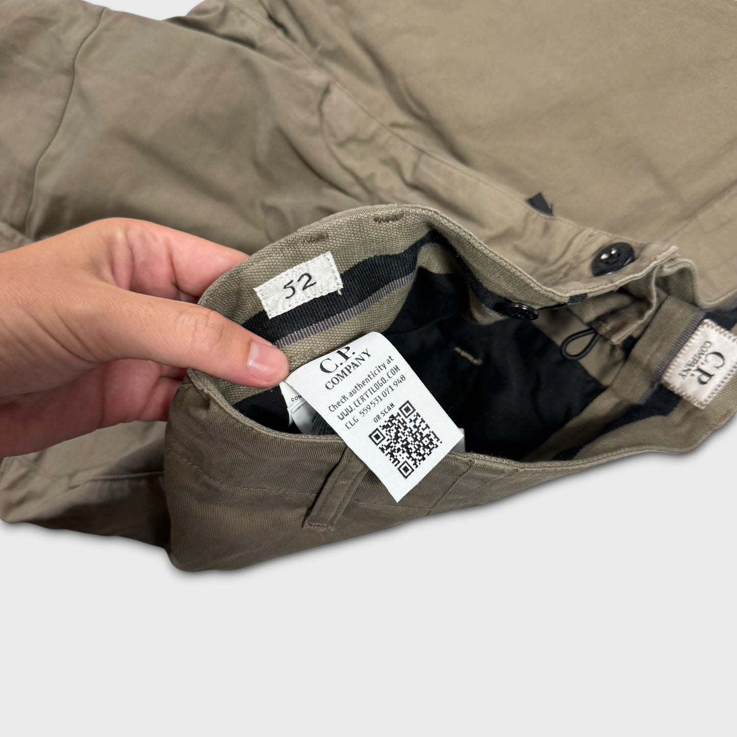 CP Company Khaki Lens Cargo Shorts XL