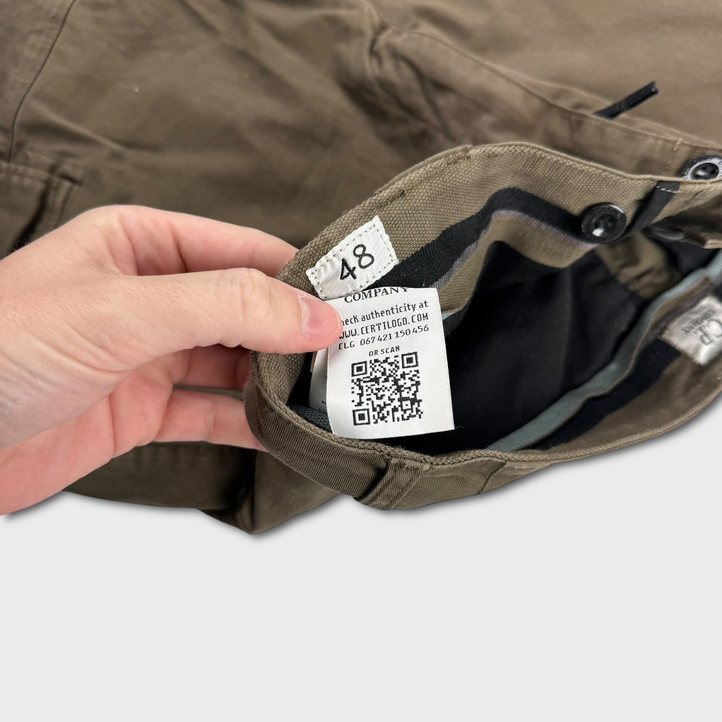 CP Company Lens Cargo Shorts M