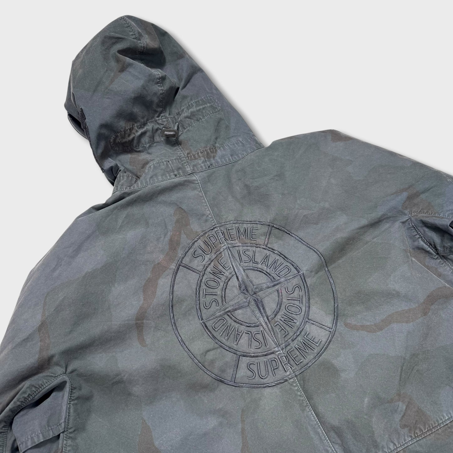 Stone Island x Supreme ‘Brushed Cottkon 2C Camo’ Riot Mask Jacket L