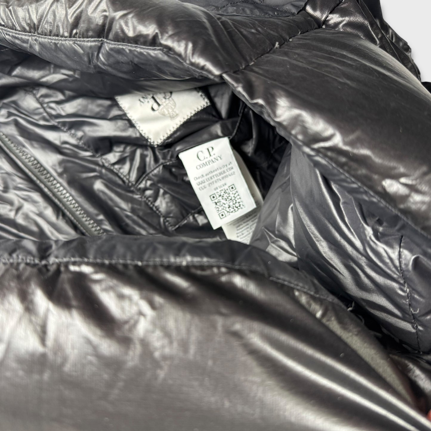 CP Company Black DD Shell Puffer Jacket M