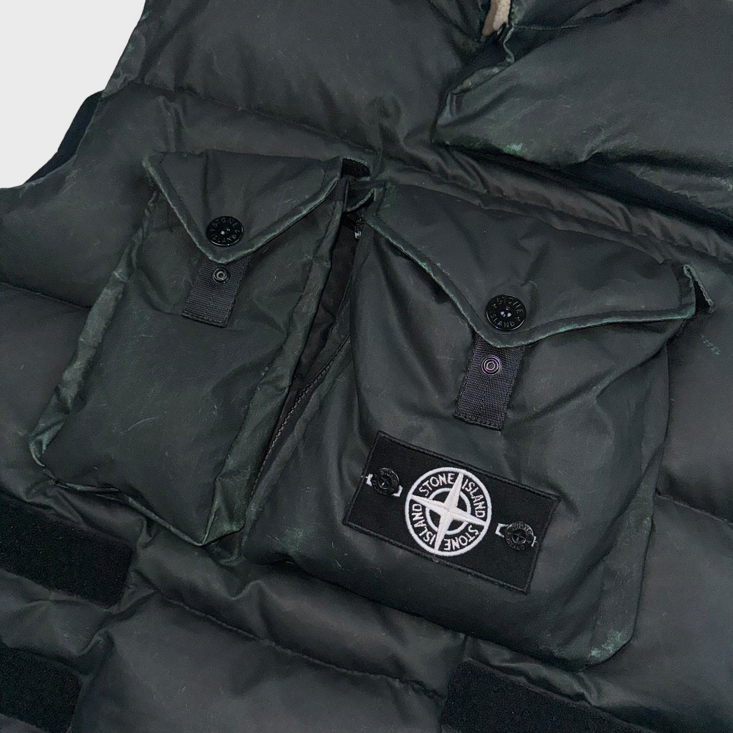 Stone Island ‘Hidden Reflective’ Special Process Gilet L