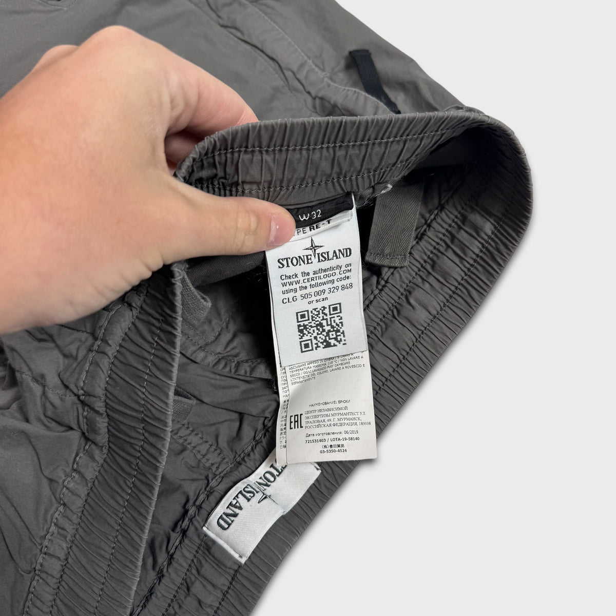 Stone Island Tela Cargo Pants W32