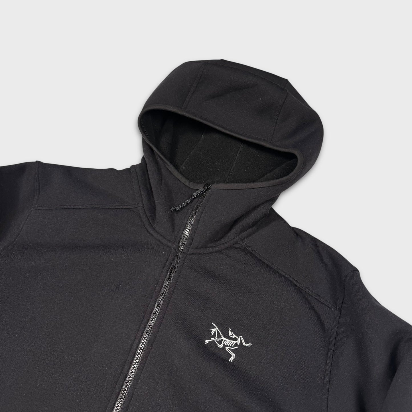 Arc’teryx Black Kyanite Hoodie L