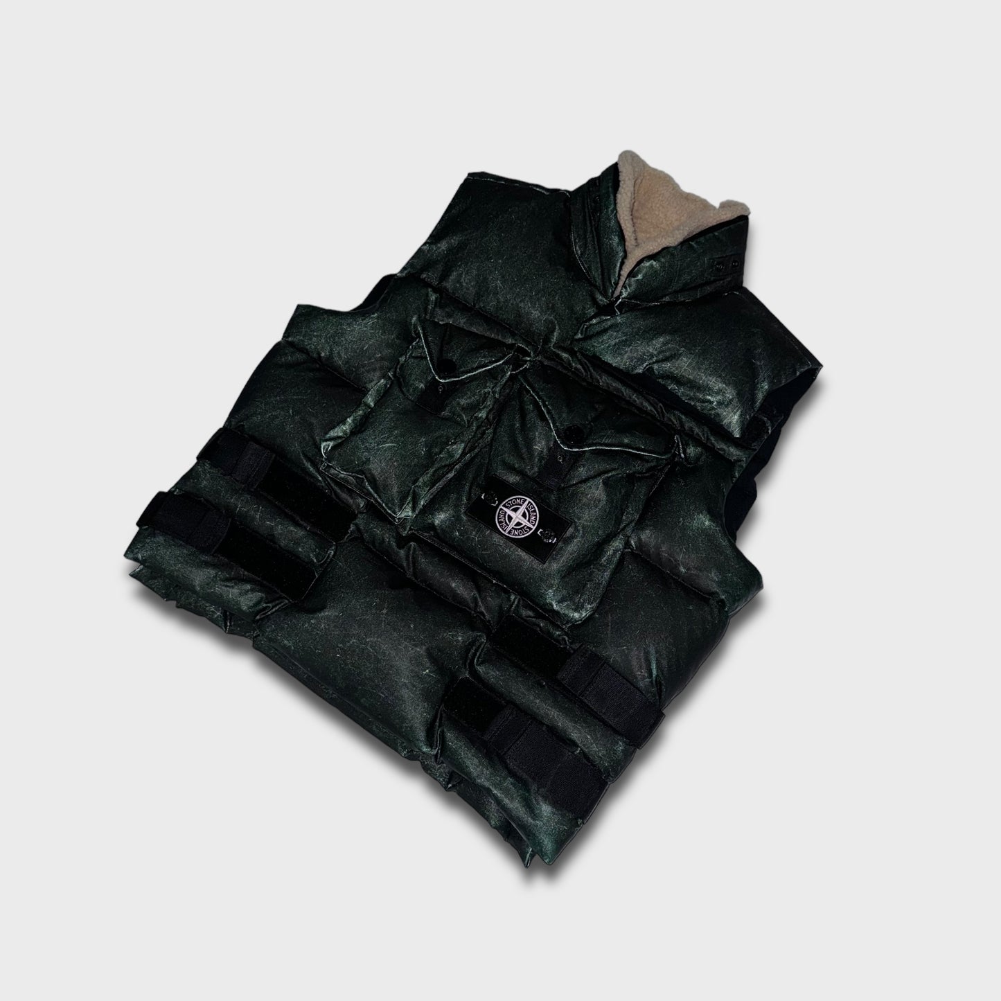 Stone Island ‘Hidden Reflective’ Special Process Gilet L