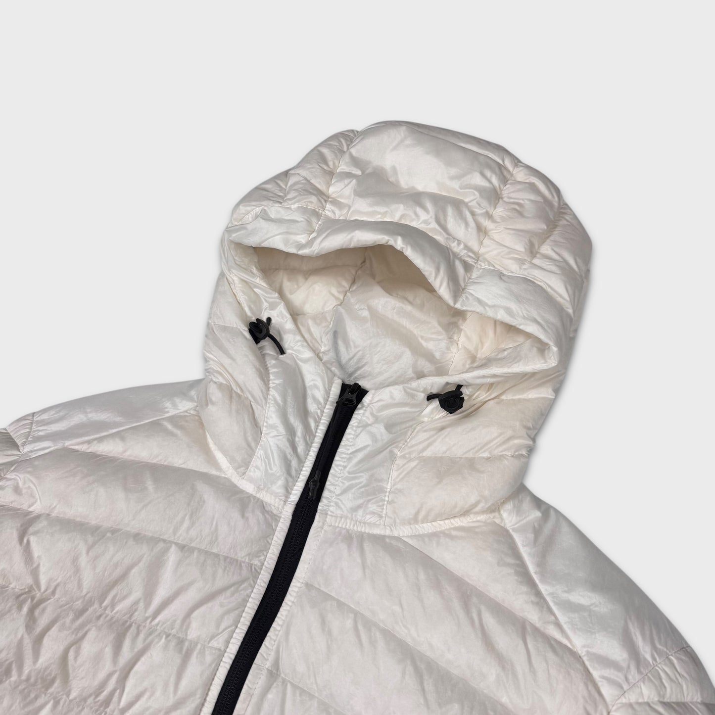 Stone Island White Loom Woven Chambers R-Nylon Down-TC Jacket L