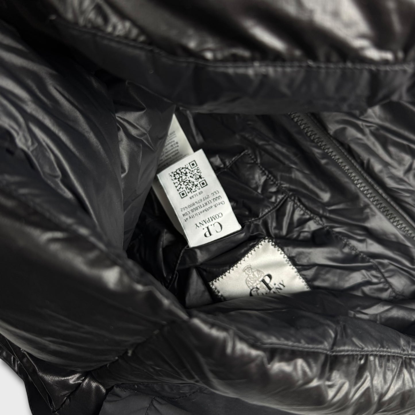 CP Company Black DD Shell Puffer Jacket M