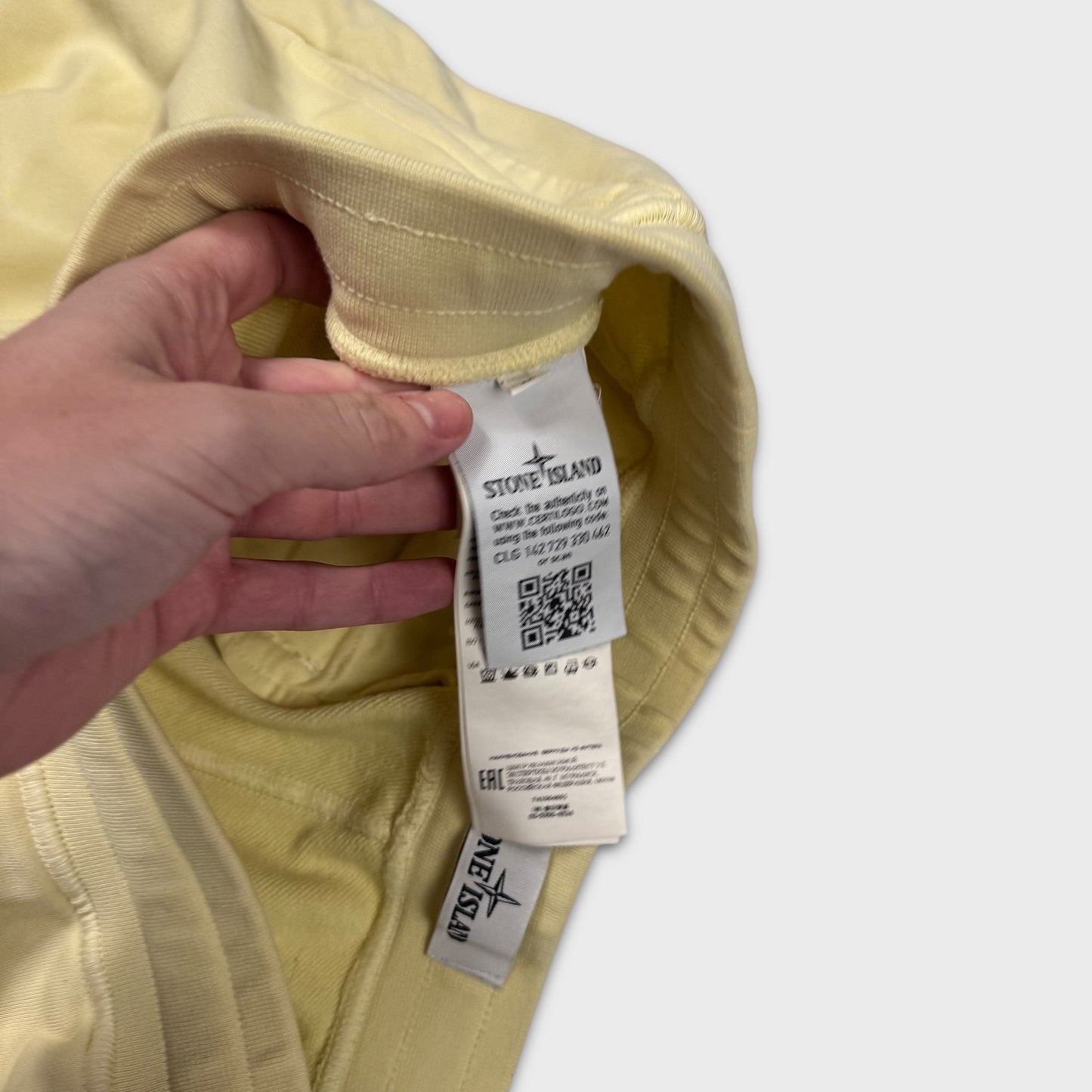 Stone Island Yellow Cotton Shorts M