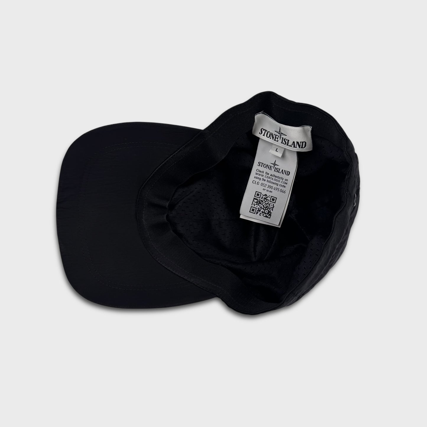 Stone Island Black Nylon Metal Cap L