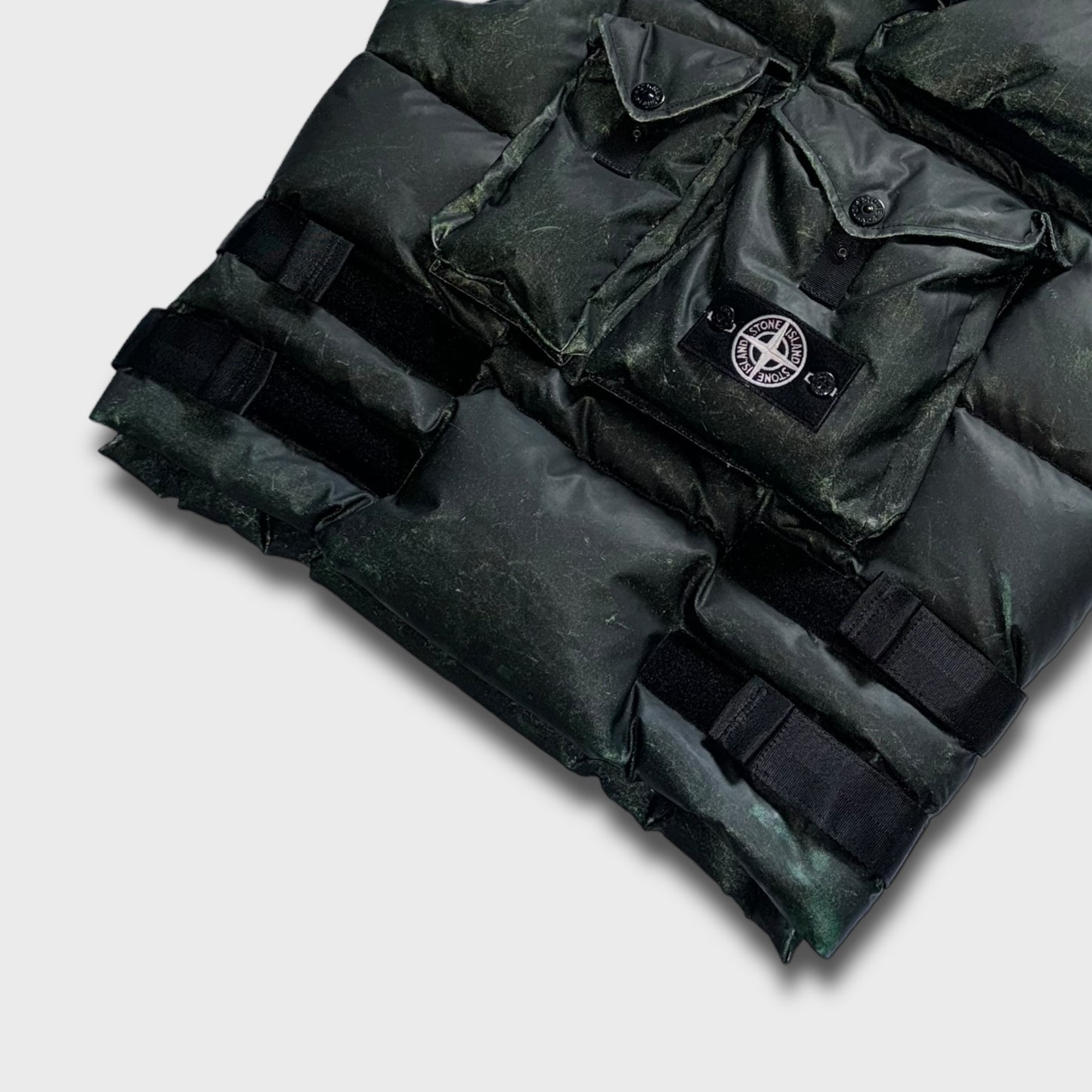 Stone Island ‘Hidden Reflective’ Special Process Gilet L