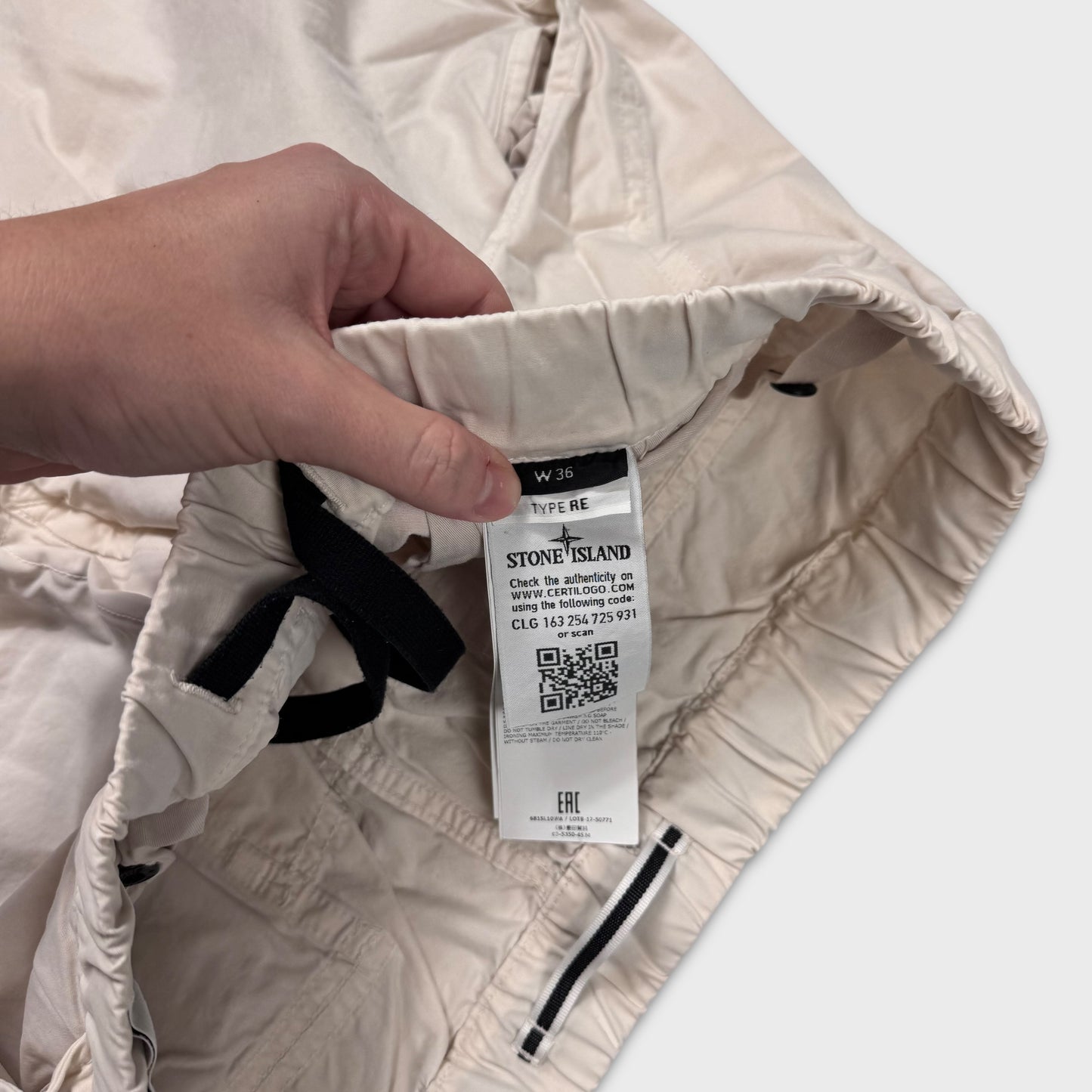 Stone Island Bone Cargo Shorts W36