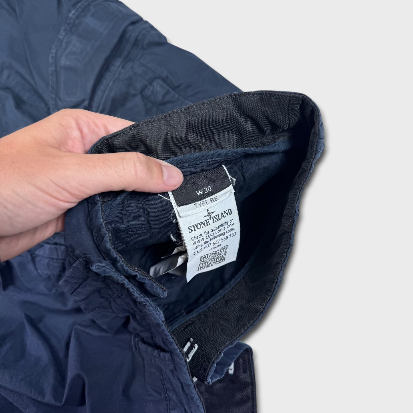 Stone Island Badge Cargo Shorts W30