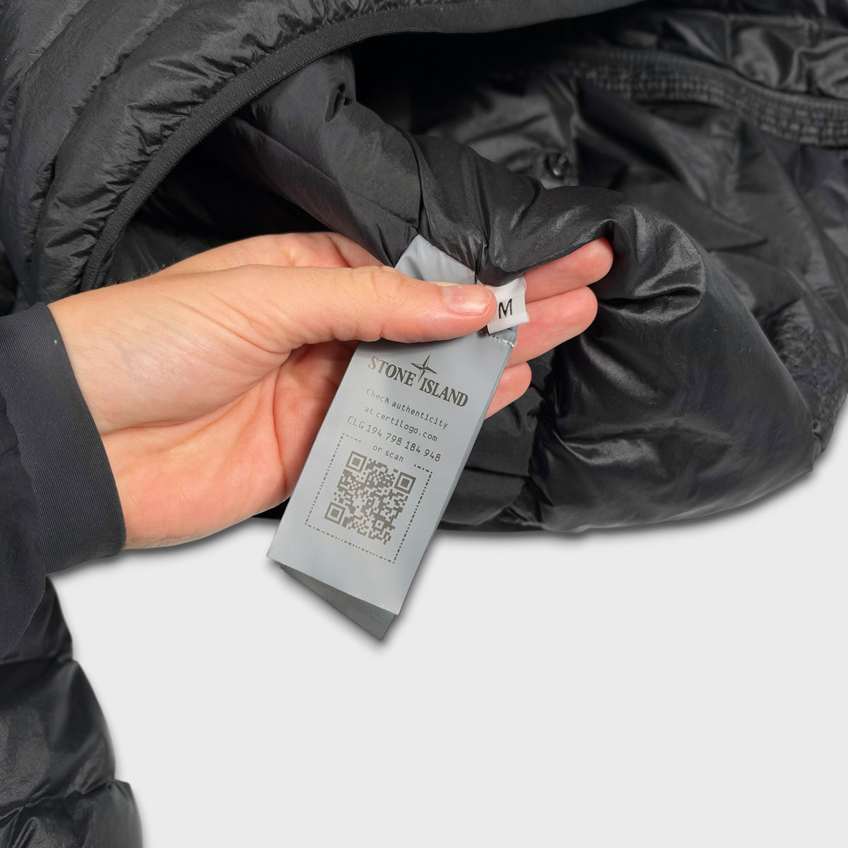 Stone Island R-Nylon Loom Woven Down Chambers Puffer Jacket M