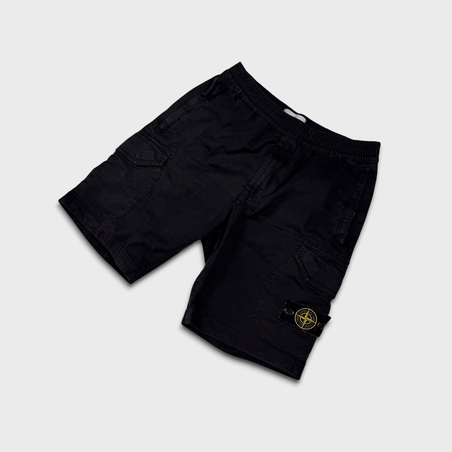 Stone Island Black Badge Cargo Shorts W32