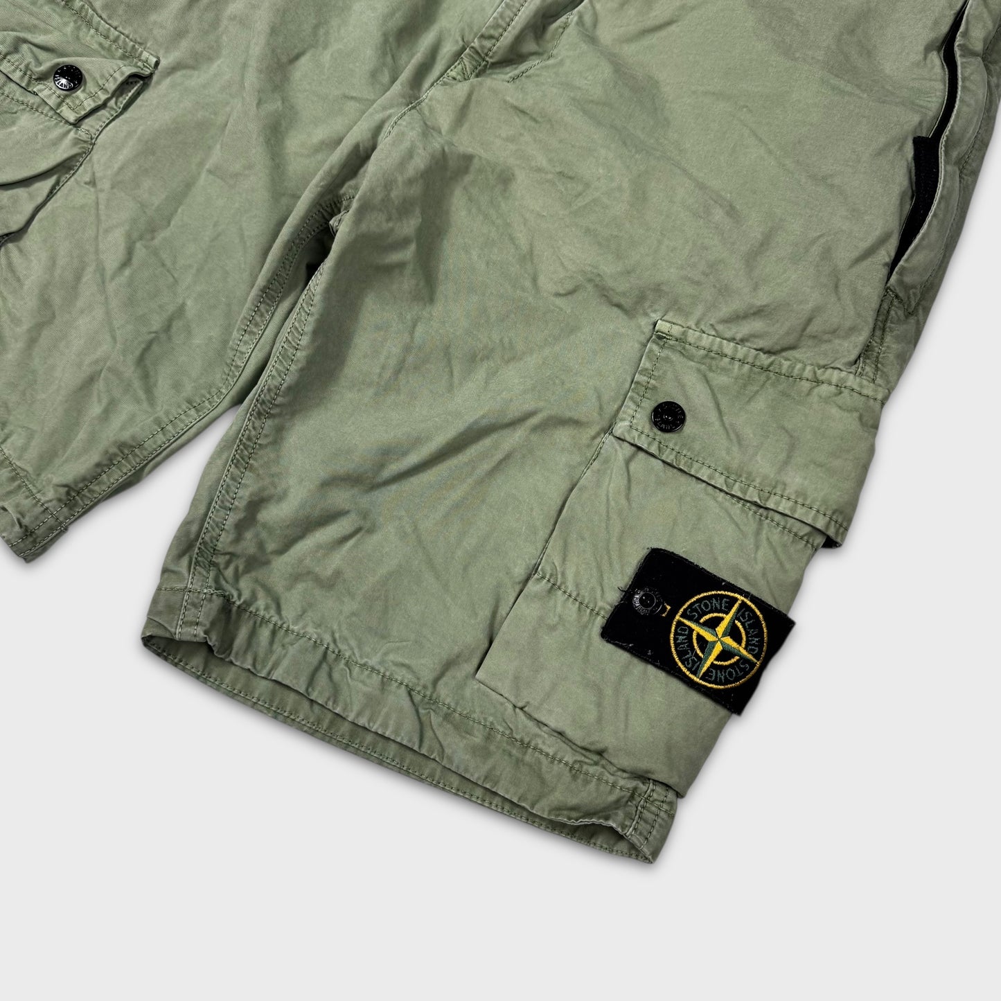 Stone Island Green Cargo Shorts W32