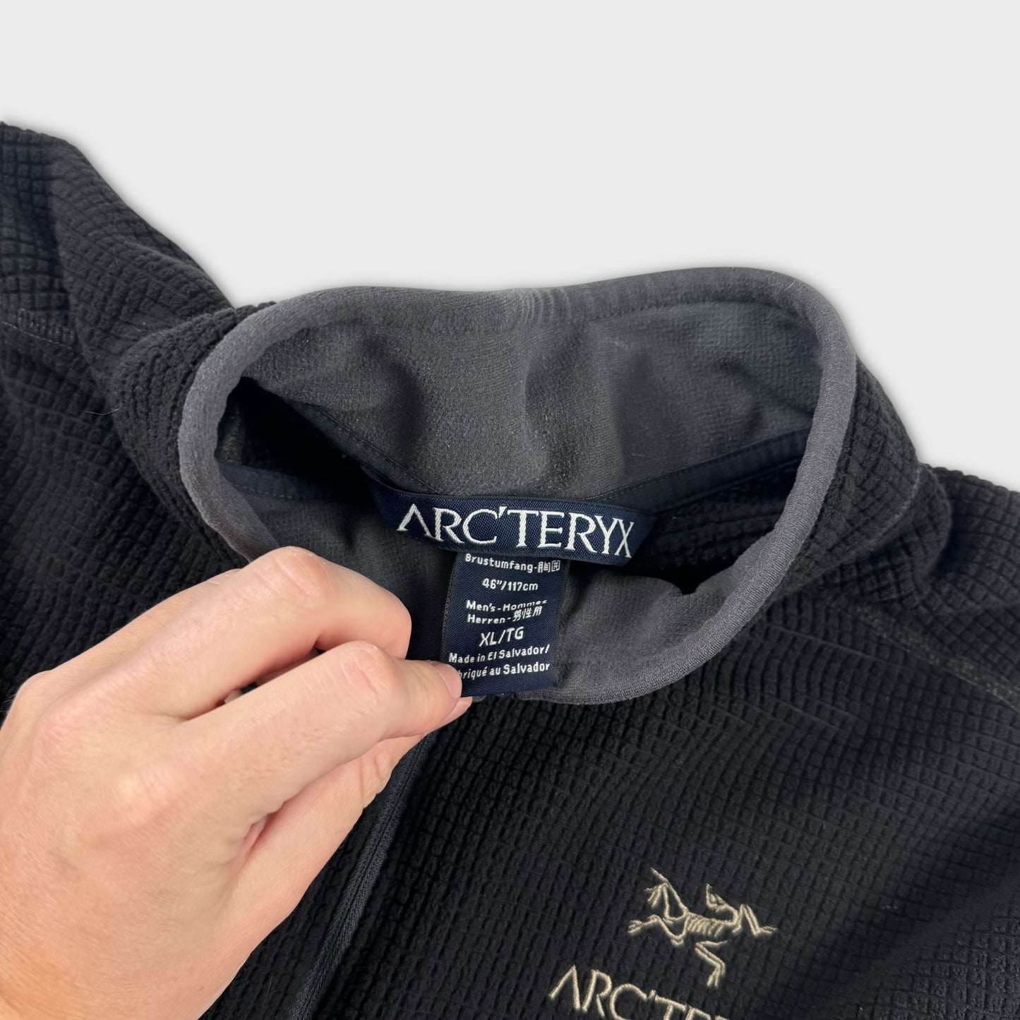 Arc’teryx Black 1/4 Zip Waffle Jumper XL