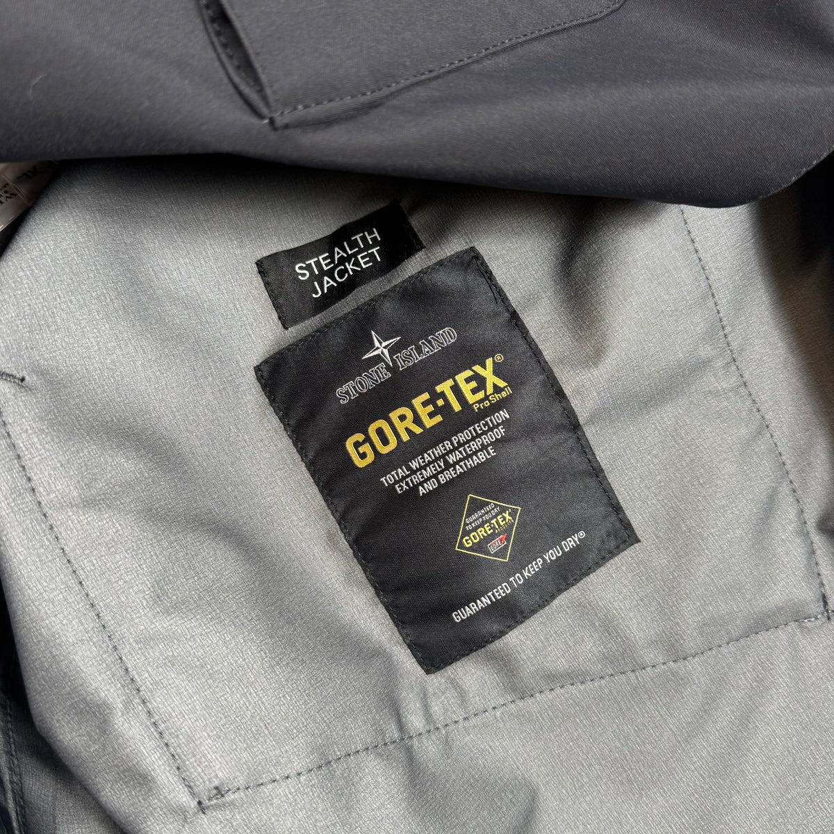 Stone Island Shadow Project Goretex Stealth Jacket Reflective Parka NEW XL
