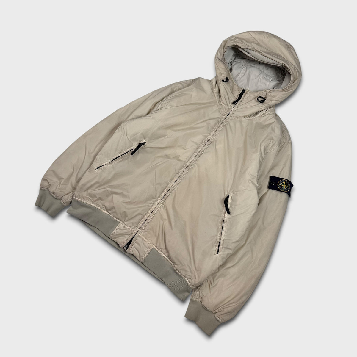 Stone Island Natural Garment Dyed Crinkle Reps W/ Primaloft Jacket L