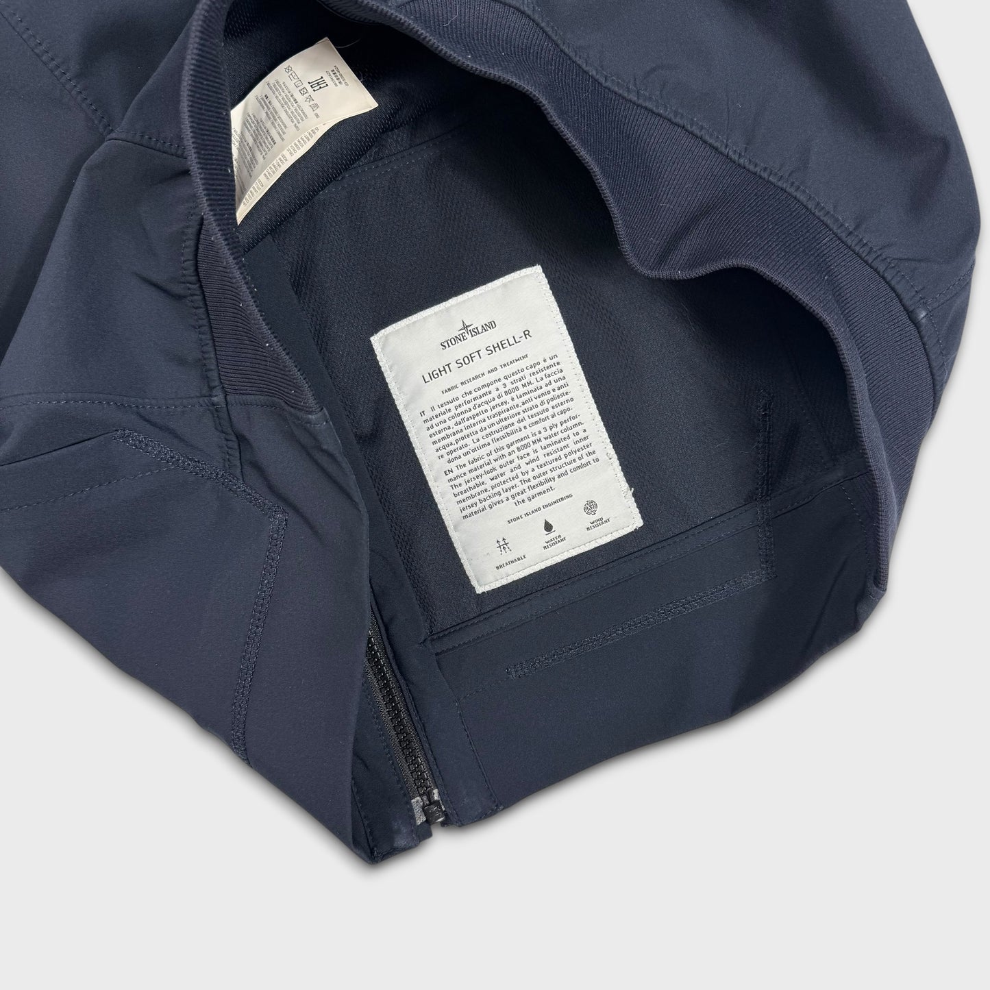 Stone Island Navy Soft Shell-R Jacket L