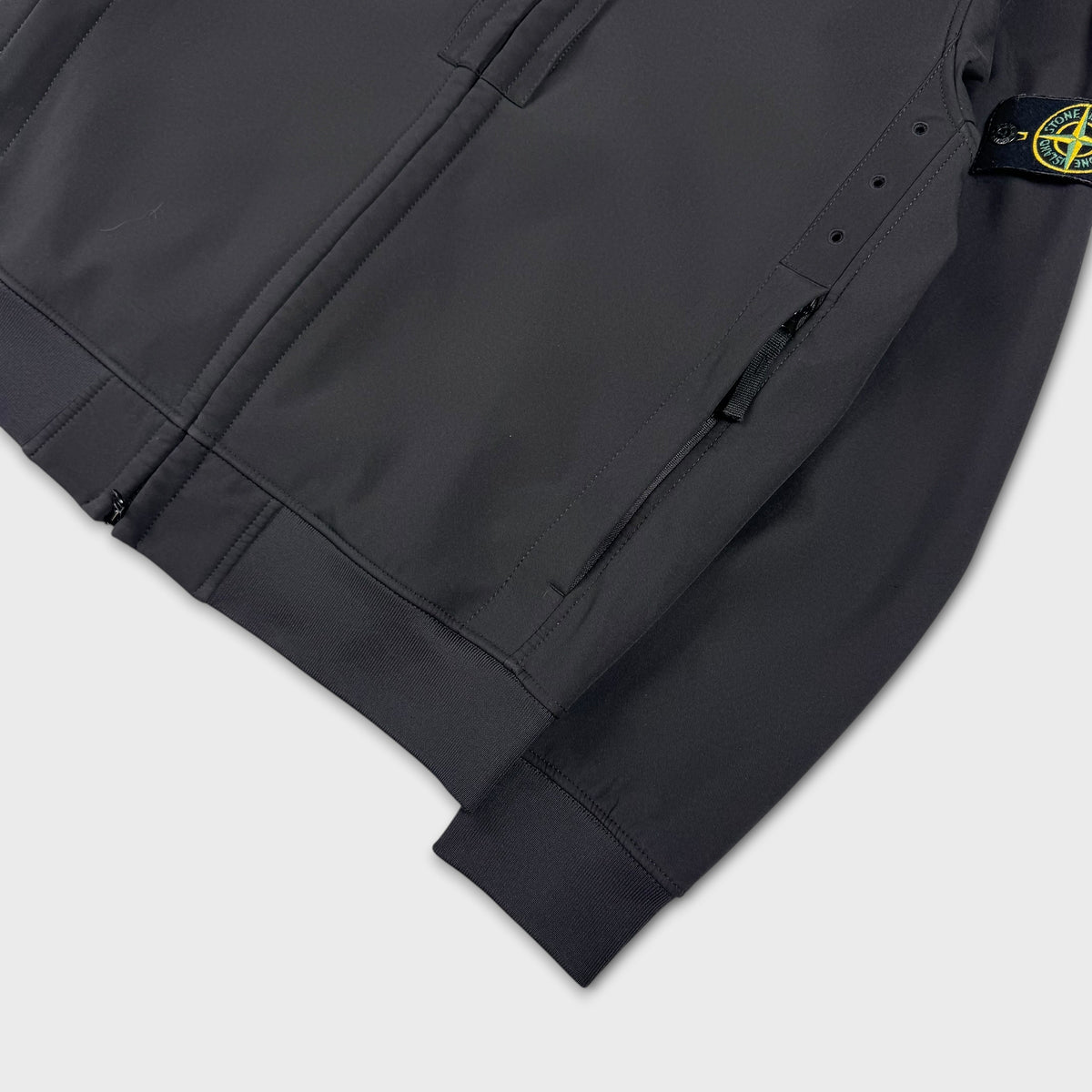 Stone Island Soft Shell-R e-Dye Technology Jacket L
