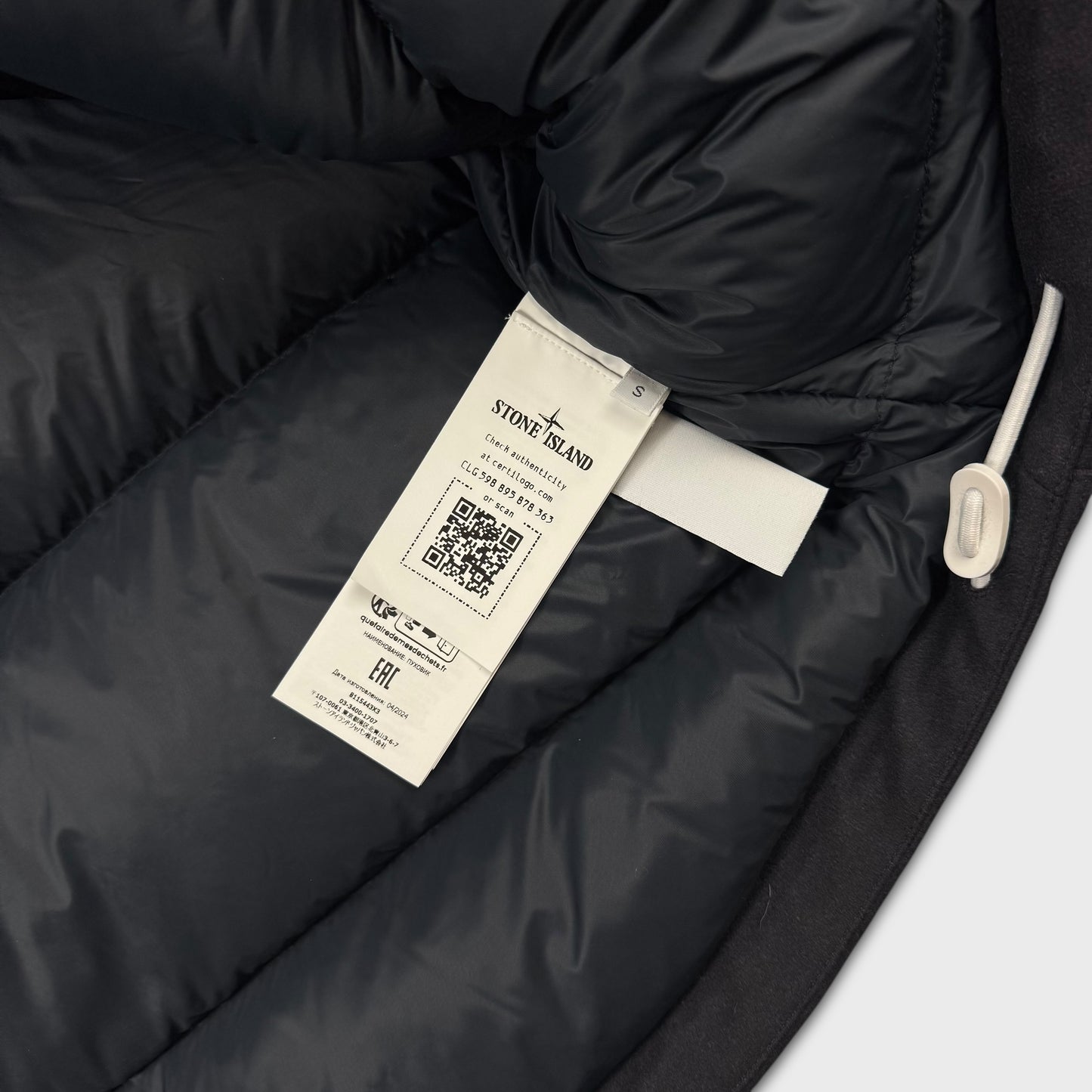 Stone Island Panno Resinato Plated Reflective Marina Down Jacket S