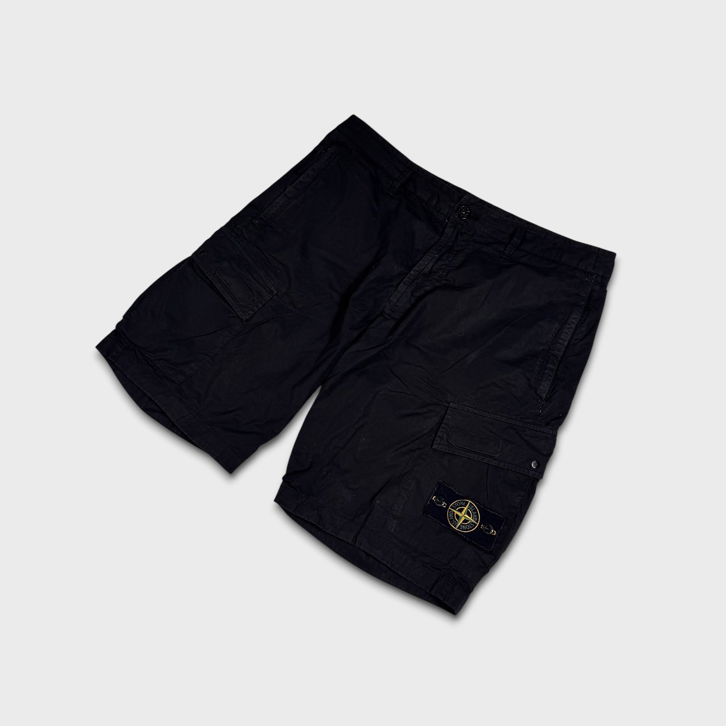 Stone Island Badge Cargo Shorts W32