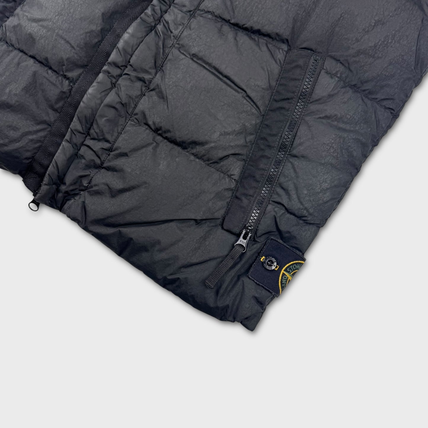 Stone Island Garment Dyed Crinkle Reps Gilet M