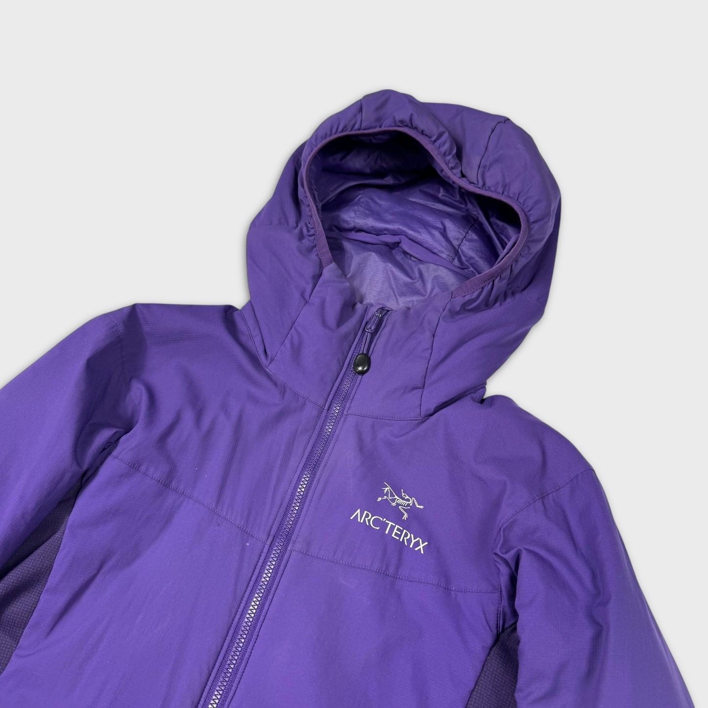 Arc’teryx Women’s Purple Atom Hoody S