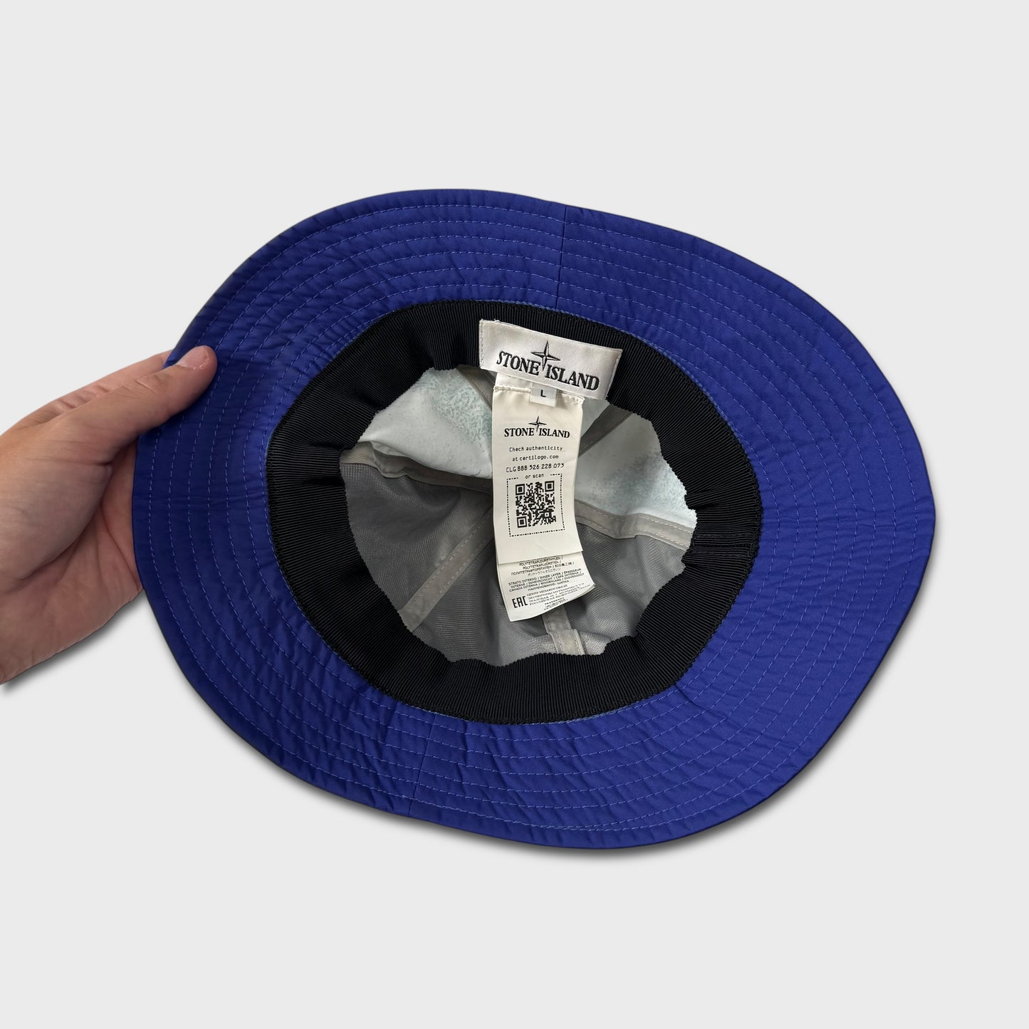 Stone Island Reversible Goretex Marina Bucket Hat L