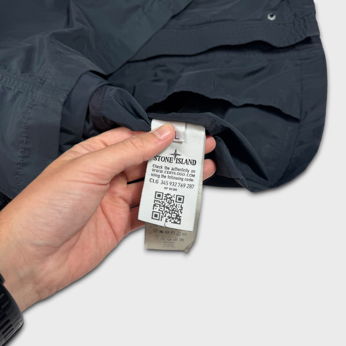 Stone Island Navy Micro Reps Nylon Jacket L