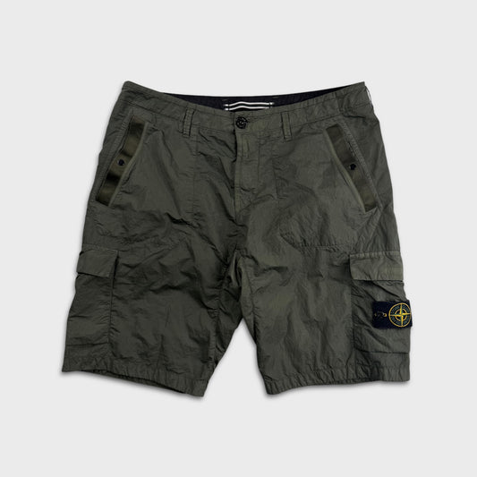 Stone Island Nylon Seersucker Cargo Shorts W33