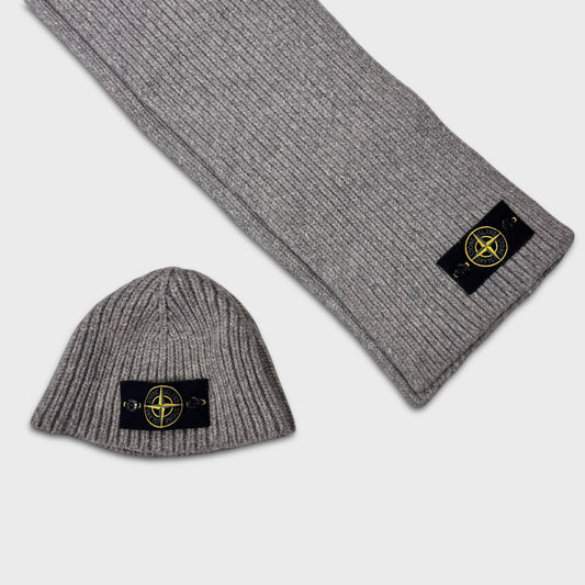 Stone Island Badge Beanie & Scarf Set OS