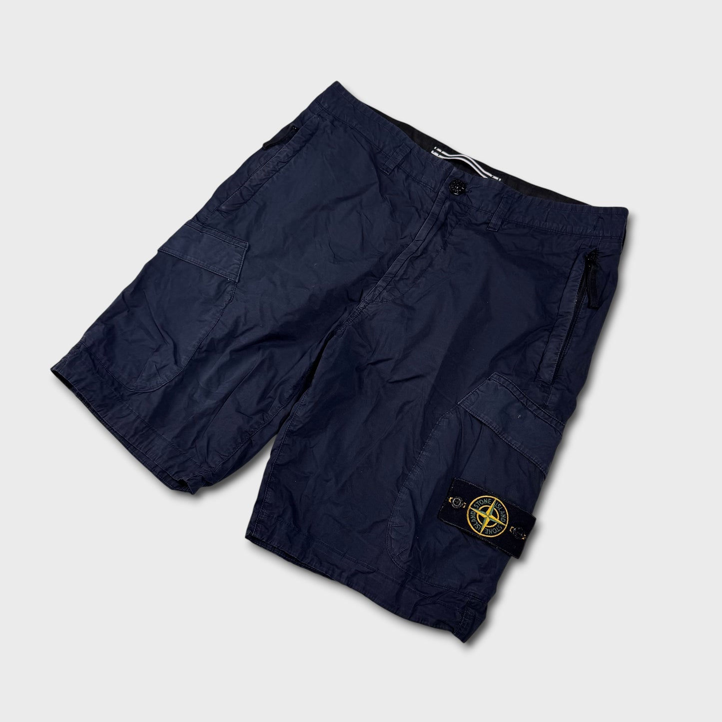 Stone Island Badge Cargo Shorts W32