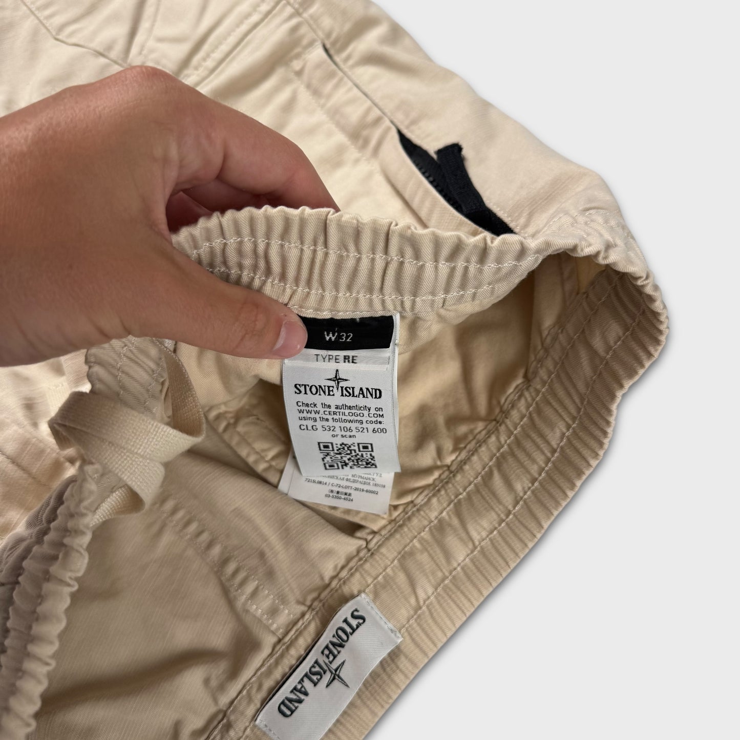 Stone Island Beige Cargo Shorts W32