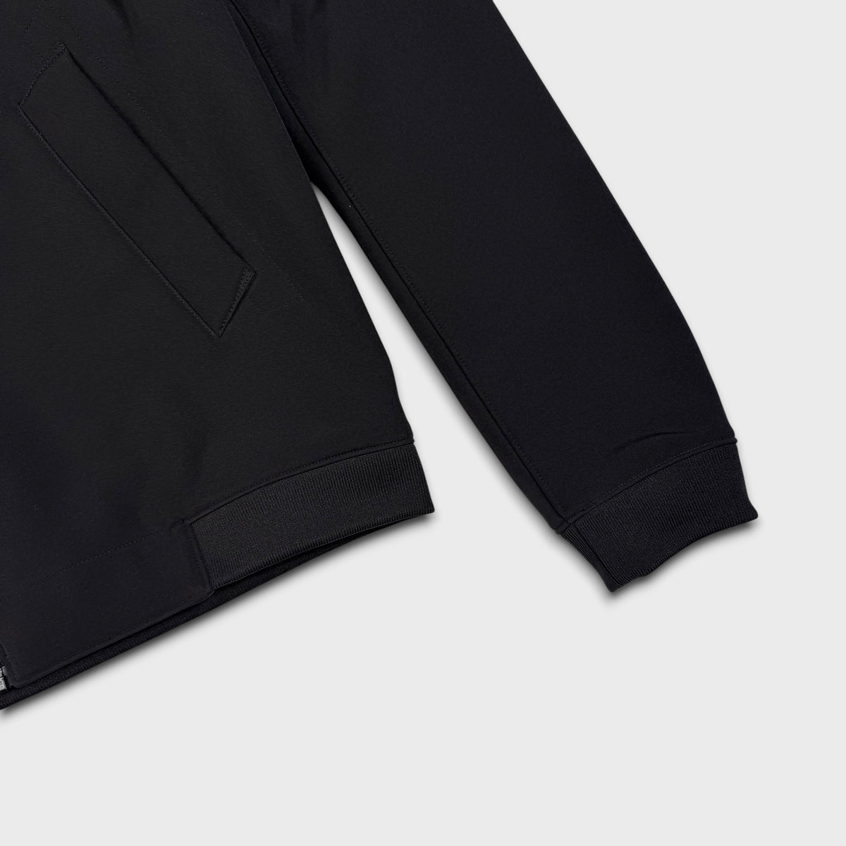 CP Company Black Shell-R Jacket M