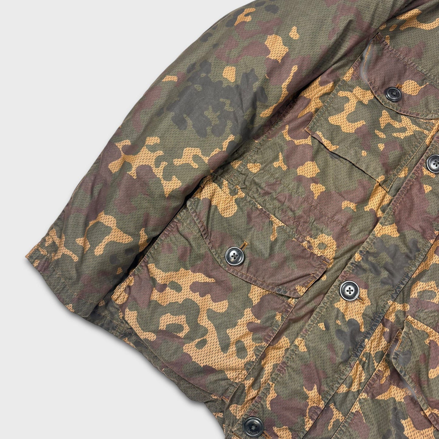 CP Company 50 Fili La Mille Goggle Hood Down Jacket L