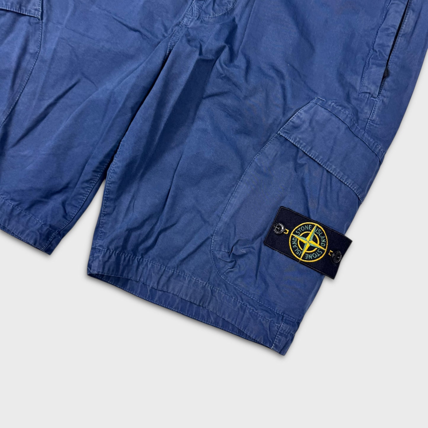 Stone Island Navy Tela Cargo Shorts W32