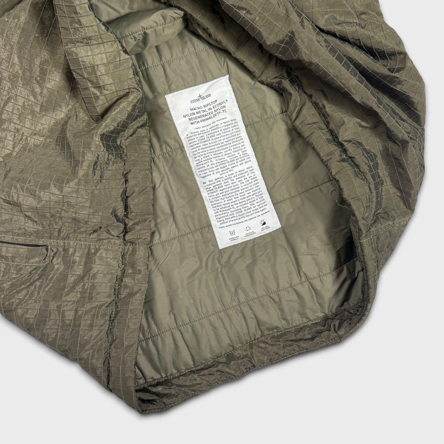 Stone Islans 2023 Macro Ripstop Nylon Metal With Primaloft TC Smock Jacket XL