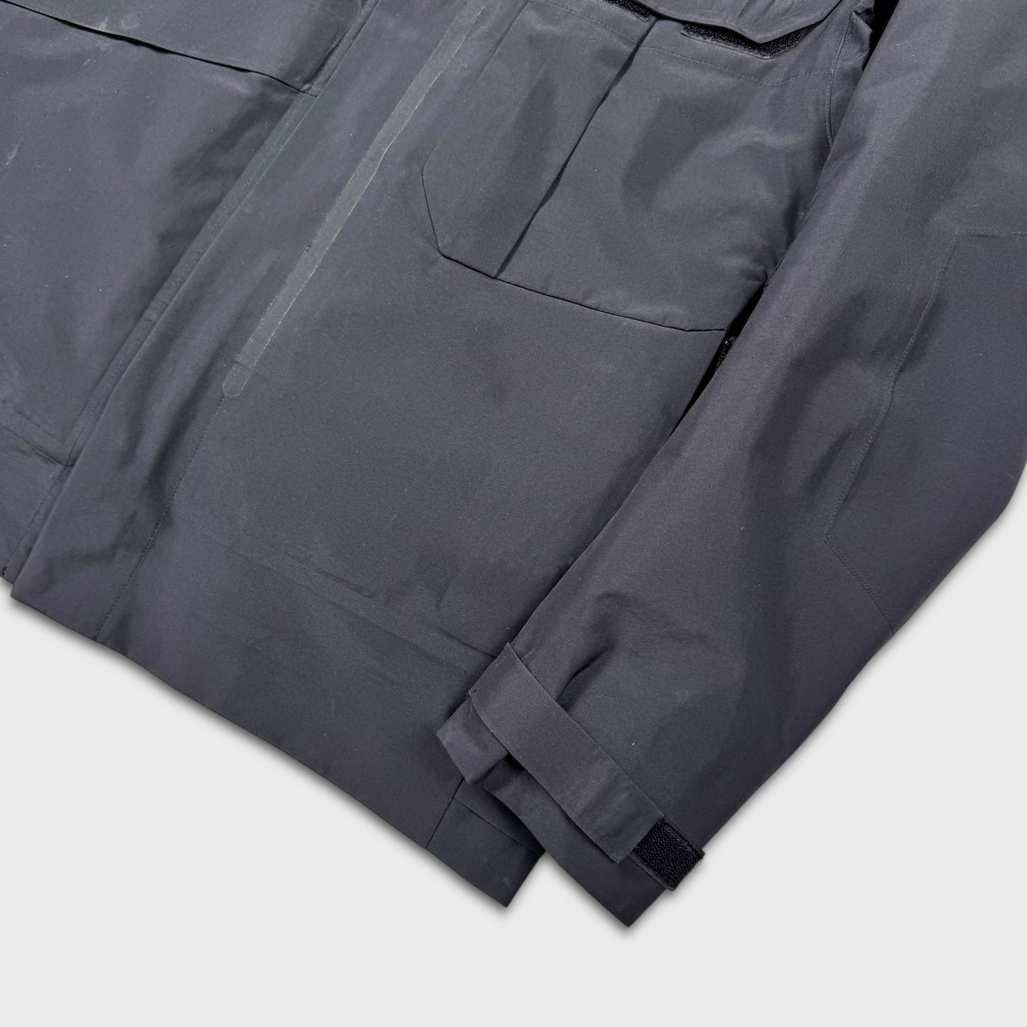 Stone Island Special Process Tank Shield Multi Layer Fusion Technology Jacket L