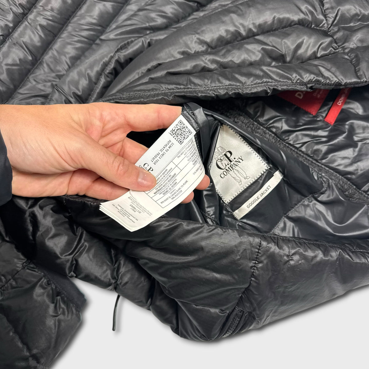 CP Company Black DD Shell Puffer Goggle Jacket M