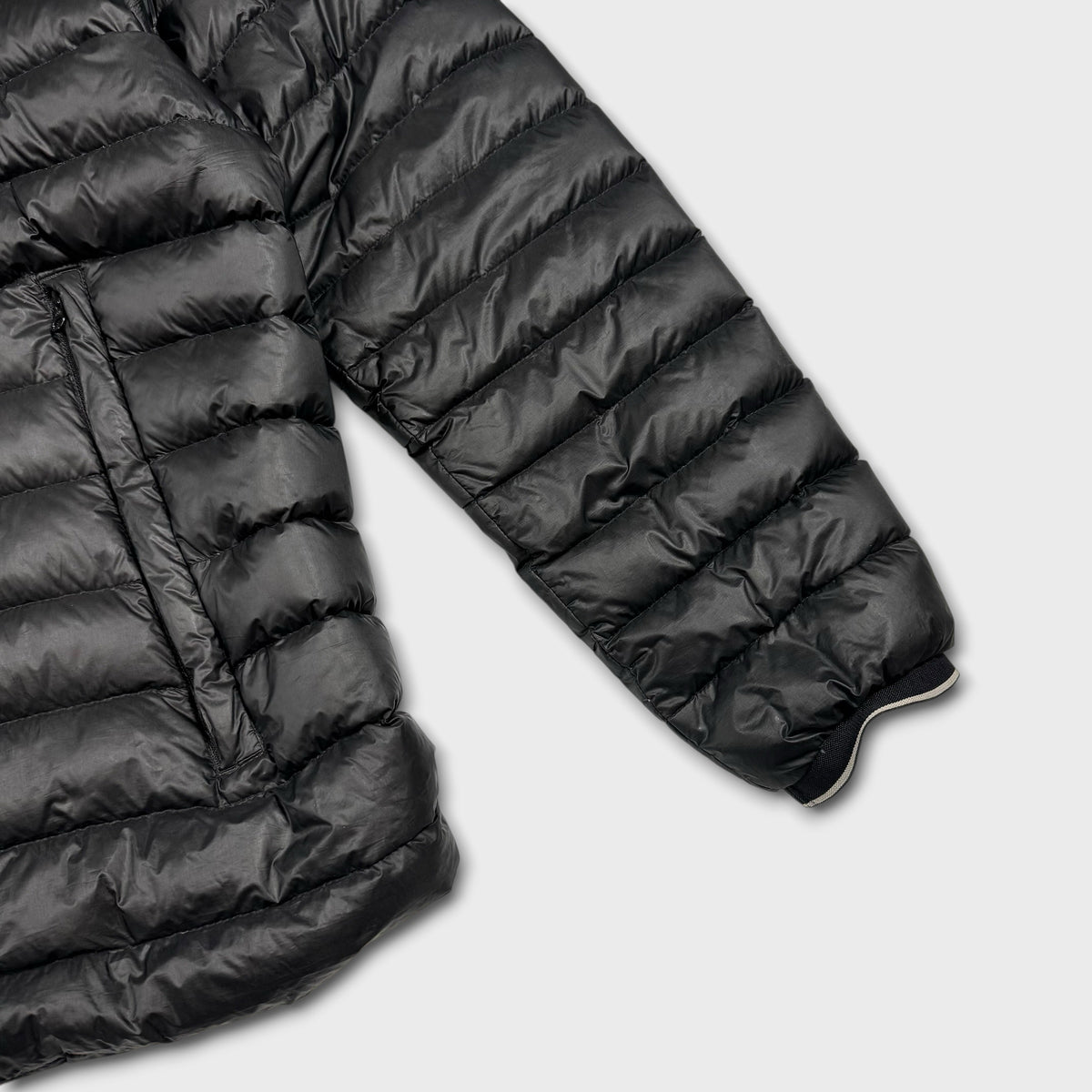 CP Company DD Shell Goggle Puffer Jacket XL