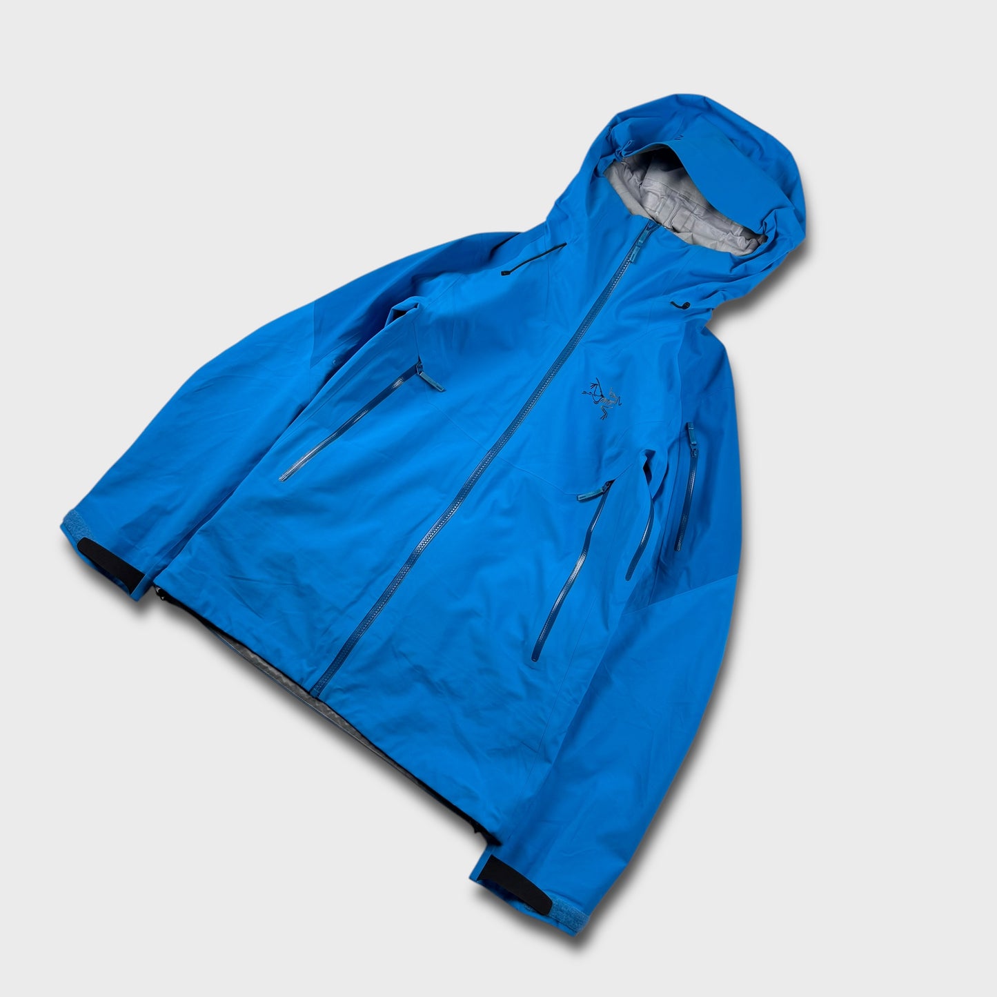 Arc’teryx Two-Tone Blue Goretex Jacket Women’s M