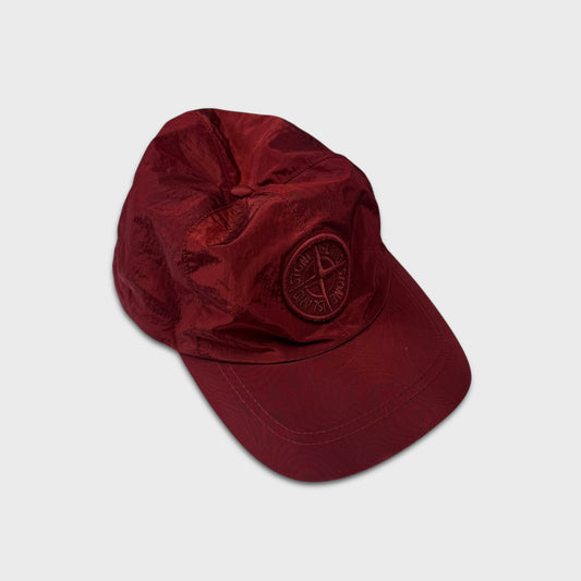 Stone Island Red Nylon Metal Cap L