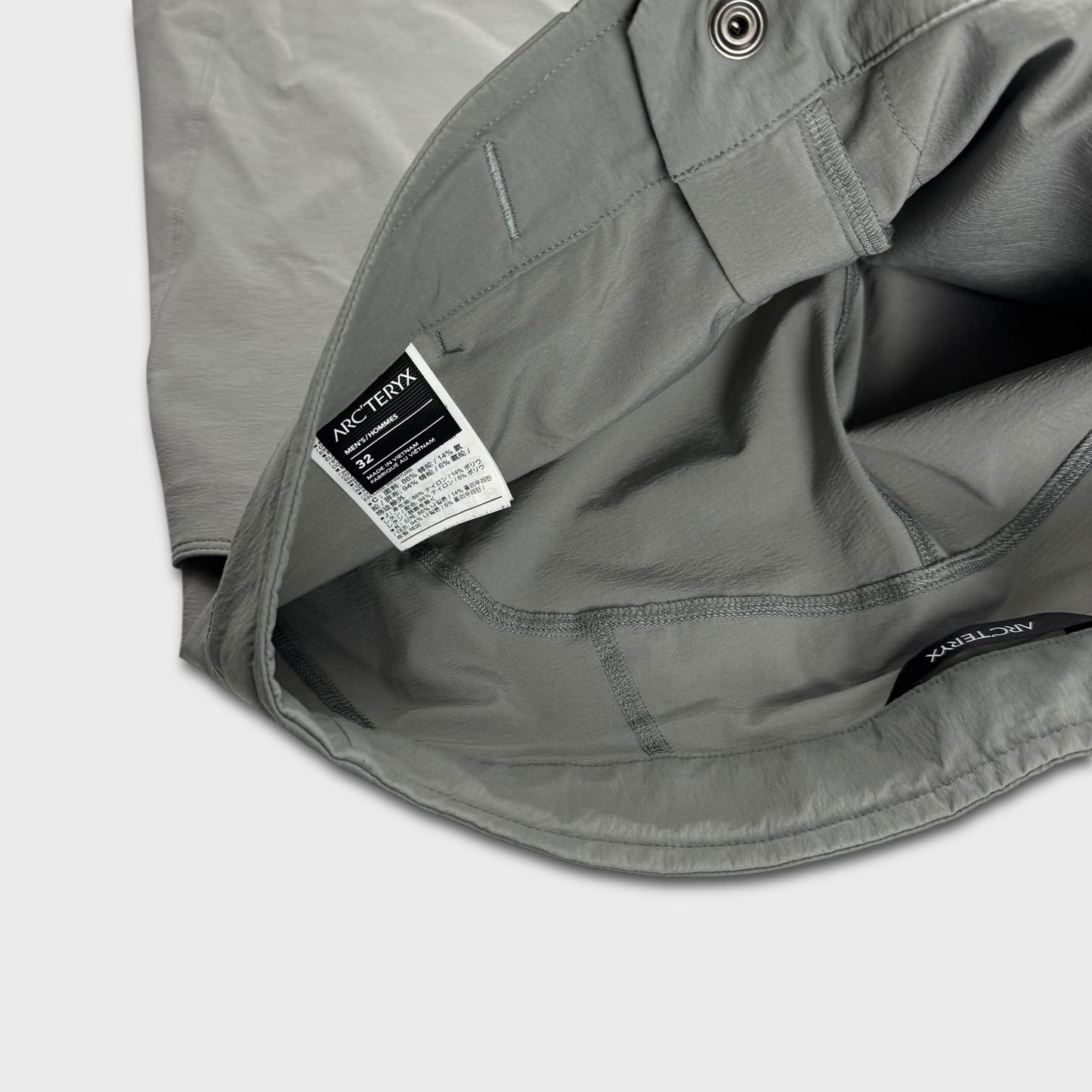 Arc’teryx Gamma Pale Grey Shorts W32